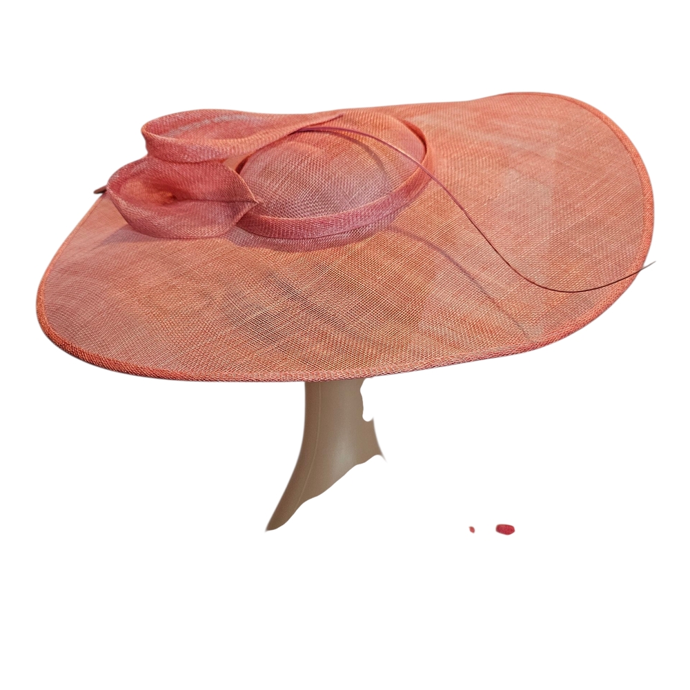Sophisticated Pink Wide-Brimmed Hat - Picture 4 of 10